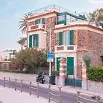 Nid D'amour # Vue - Et Port A Pied - Evasion De Reve Апартаменты *