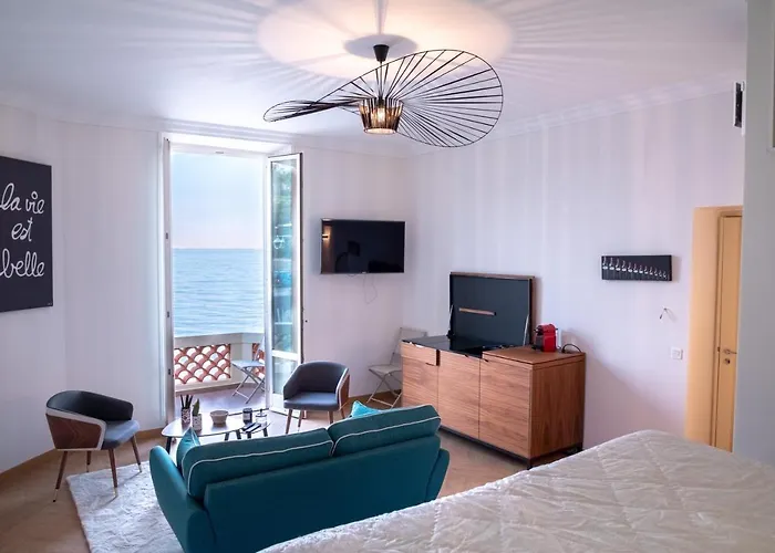 Nid D'Amour # Vue Mer - Plage Et Port A Pied - Evasion De Reve *