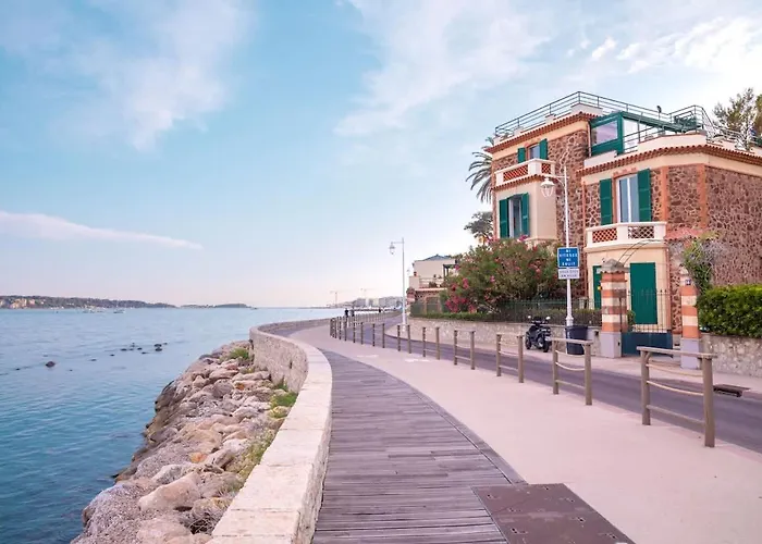 Lägenhet Nid D'amour # Vue - Et Port A Pied - Evasion De Reve Cannes